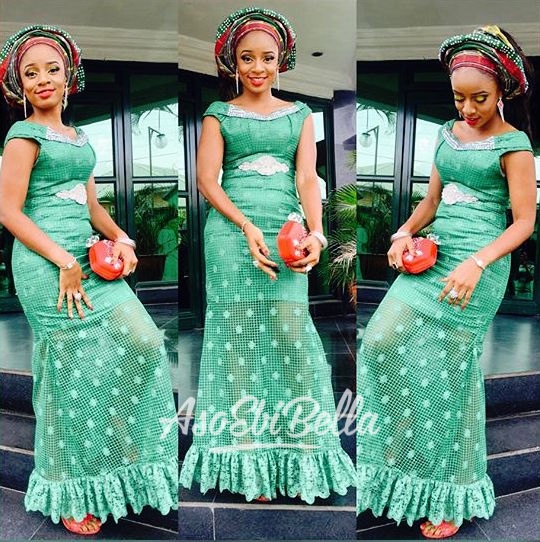 @selyheart, dress by @torian_stitches