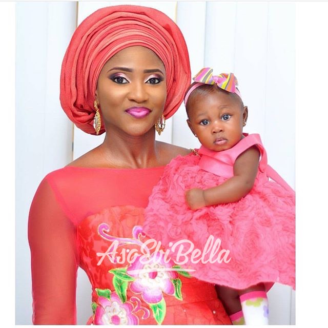@yoursfashionably, makeup by @awelewamakovers