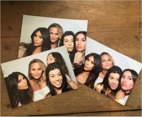 Chrissy Teigen Baby Shower (13)