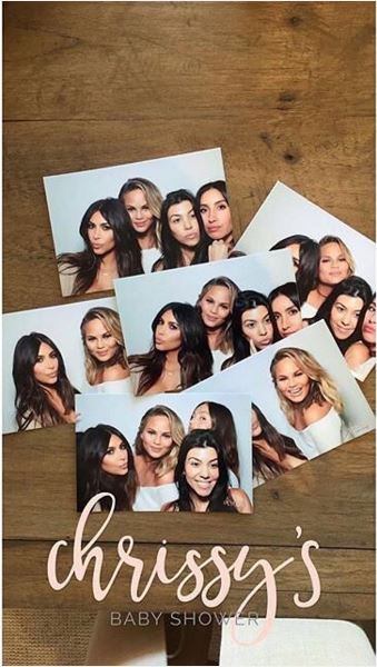 Chrissy Teigen Baby Shower (15)