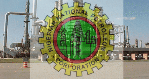 Oil-workers-strike-March-2016-BellaNaija