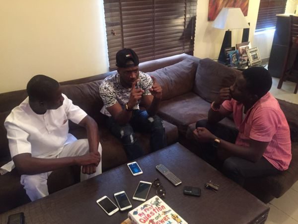 THENETNG publisher Ayeni Adekunle & Chief correspondent Dayo Showemimo at Peter Okoye's Home