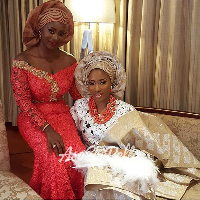 designer @teekayfashion and the bride