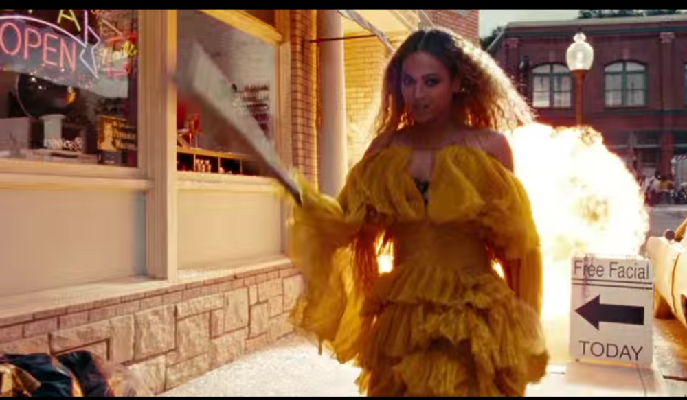 Beyoncé Teases us Some More in the New 'Lemonade' Trailer Watch