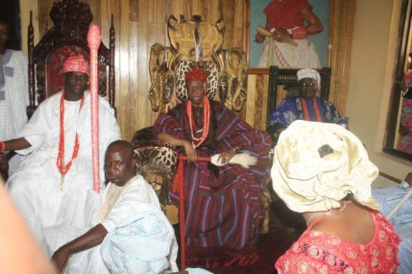 Deji of Akure and Ooni of Ife 12919189_169058746820470_1649191772_n