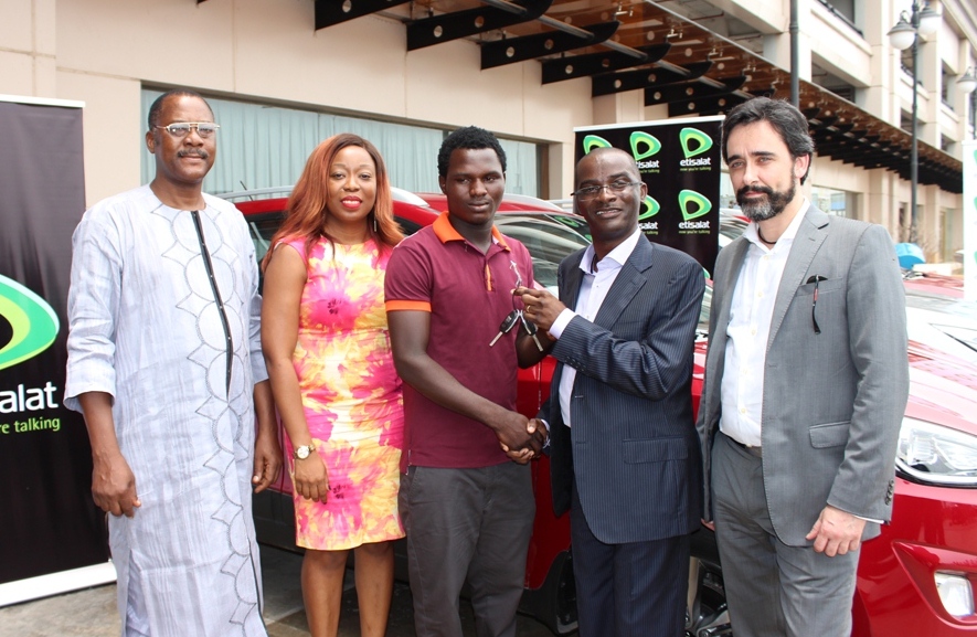 Head, Consumers Protection Council (CPC), Lagos, Joshua Nggada; Director, Digital Business, Etisalat Nigeria, Adia Sowho; Winner of Star Prize, Amos Noel; Chief Product and Information Officer, Etisalat Nigeria; Otuyemi Otule; and MD/CEO, TimWe; Bruno Cardozo during the presentation of Car prizes to winners of Etisalat’s Win Big Promo