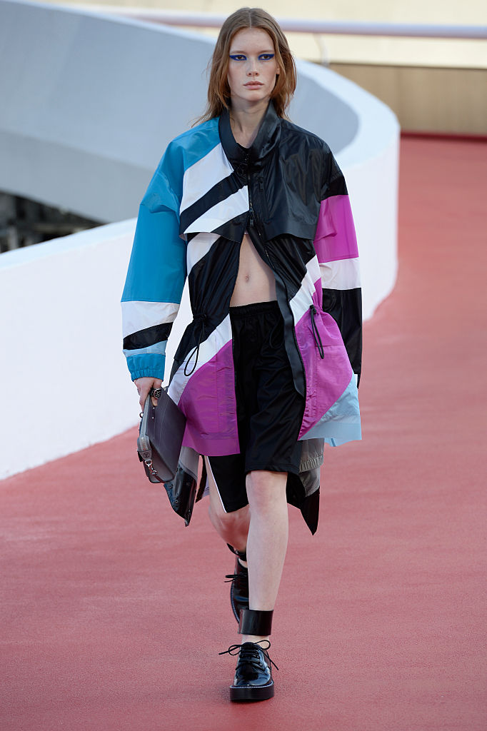 NITEROI, BRAZIL - MAY 28: A model walks at Louis Vuitton 2017 Cruise Collection at MAC on May 28, 2016 in Niteroi, Brazil. (Photo by Fernanda Calfat/Getty Images)