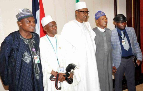 PRESIDENT BUHARI MEETS WITH MEMBERS OF THE STATE HOUSE PRESS COPRS IN ABUJA  PIC FROM LEFT: SENIOR SPECIAL ASSISTANT TO THE PRESIDENT ON MEDIA AND PUBLICITY, MALAM GARBA SHEHU; THE OLDEST JOURNALIST IN THE STATE HOUSE, ALHAJI ABUBAKAR LADAN ; PRESIDENT MUHAMMADU; MINISTER OF INFORMATION AND CULTURE, ALHAJI LAI MOHAMMED AND THE CHAIRMAN, STATE HOUSE PRESS CORPS, MR KEHINDE AMODU DURING A MEETING OF THE PRESIDENT WITH  MEMBERS OF THE STATE HOUSE PRESS COPRS IN ABUJA ON MONDAY (30/5/15) /30/5/2016/ICE/NAN