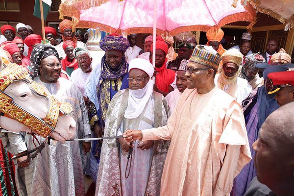 President Buhari today paid homage to the Emir of Katsina, HRH Alhaji Abdulmumini Kabir Usman, at the Emir's Palace2