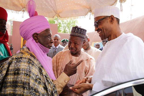 President Buhari was on Sunday hosted to a lunch by the Emir of Daura HRH Alhaji Faruk Umar Faruk, at the Emir's Palace1