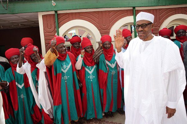 President Buhari was today hosted to a lunch by the Emir of Daura HRH Alhaji Faruk Umar Faruk, at the Emir's Palace3