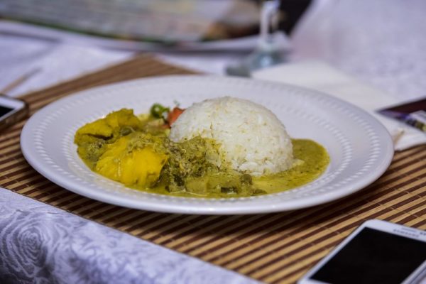 Main course, Chicken and Efirin (scent leaf) curry