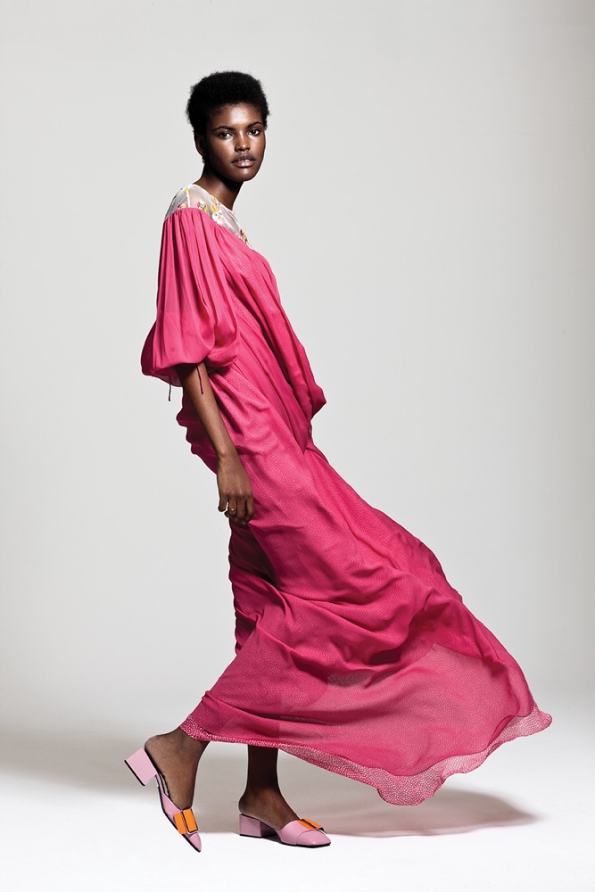 Fashion Alert! Angolan model Amilna Estevão for Paper Magazine ...