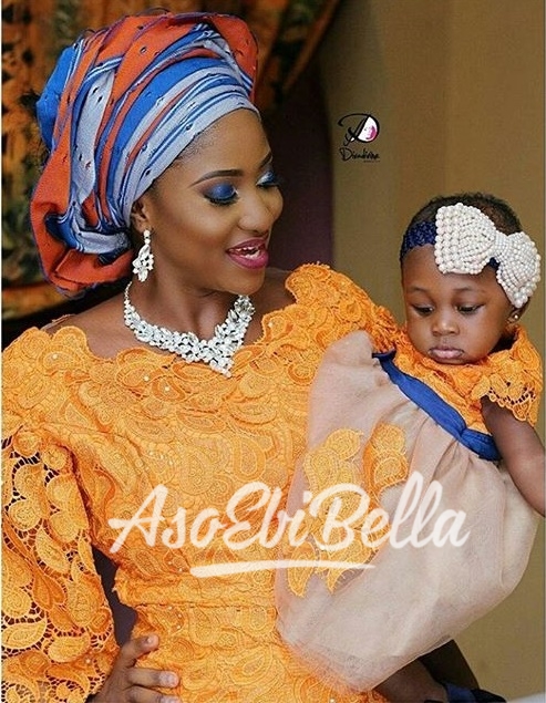 @yoursfashionably & daughter Ari in @the_maam