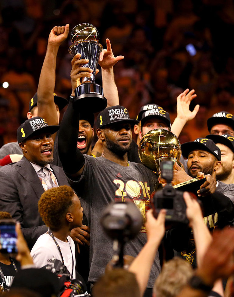 All Hail King James! Lebron leads Cleveland Cavaliers to NBA