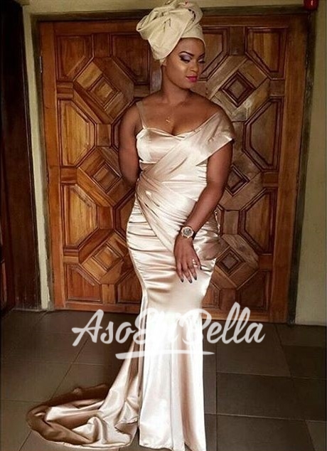 Dress by @tiwathetailor