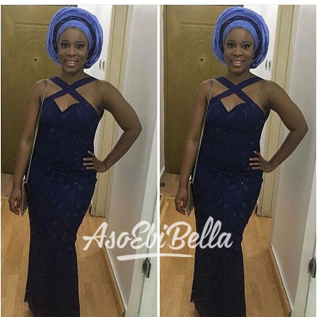 Funlola in @onafabrics Fabric by @loginhouseoffashion