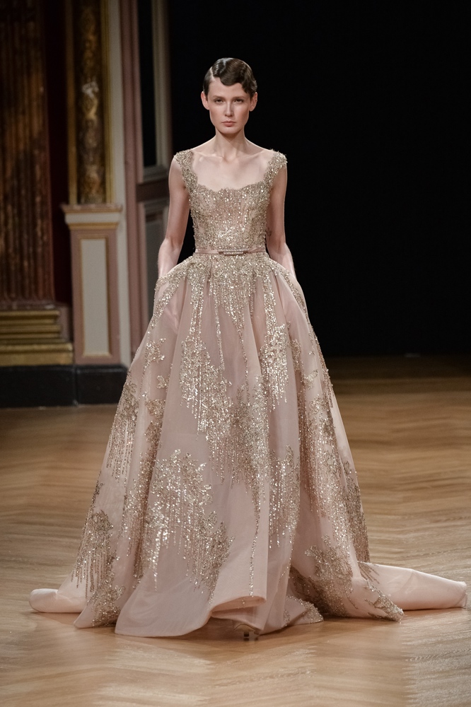 Ziad Nakad : Runway - Paris Fashion Week - Haute Couture Fall/Winter 2016-2017