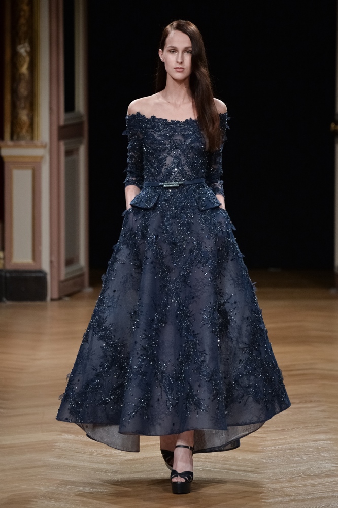 Ziad Nakad : Runway - Paris Fashion Week - Haute Couture Fall/Winter 2016-2017