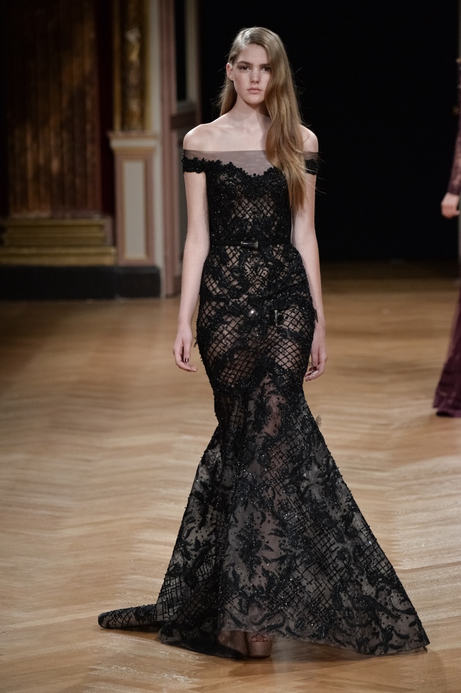 Ziad Nakad : Runway - Paris Fashion Week - Haute Couture Fall/Winter 2016-2017