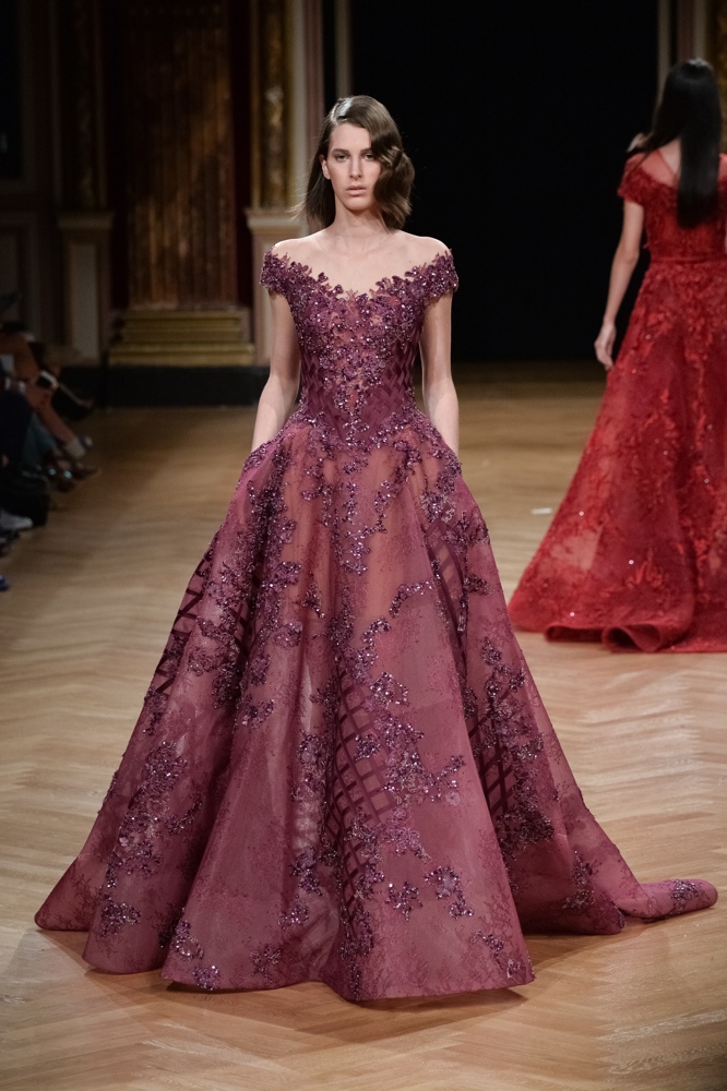 Ziad Nakad : Runway - Paris Fashion Week - Haute Couture Fall/Winter 2016-2017