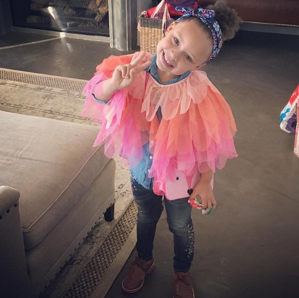 Stephen Curry Posts Cute Tribute for Daughter Riley's 10th Birthday