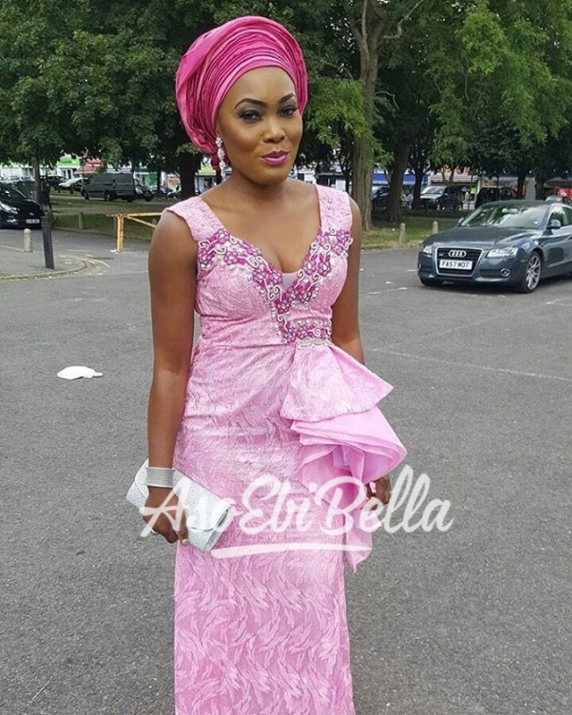 @adebanks1