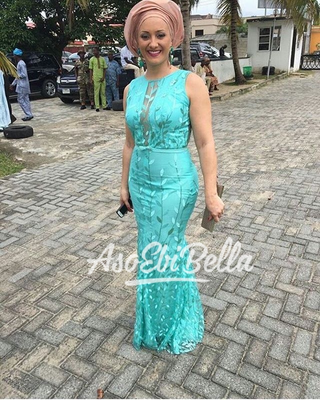 Bella in @bunniebees_fabrics for #anicross2016