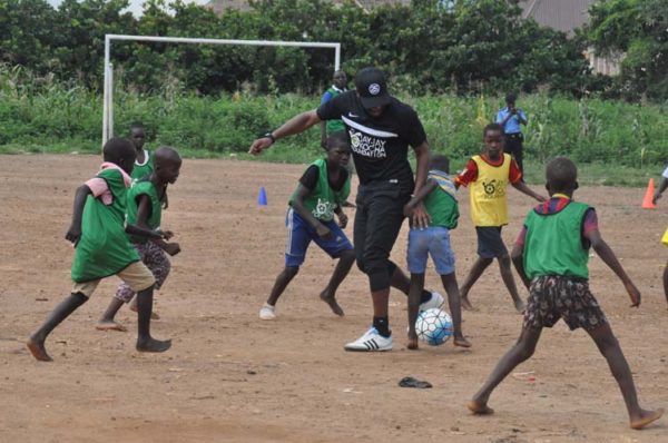 Okocha at 43 with IDP in Abuja 5