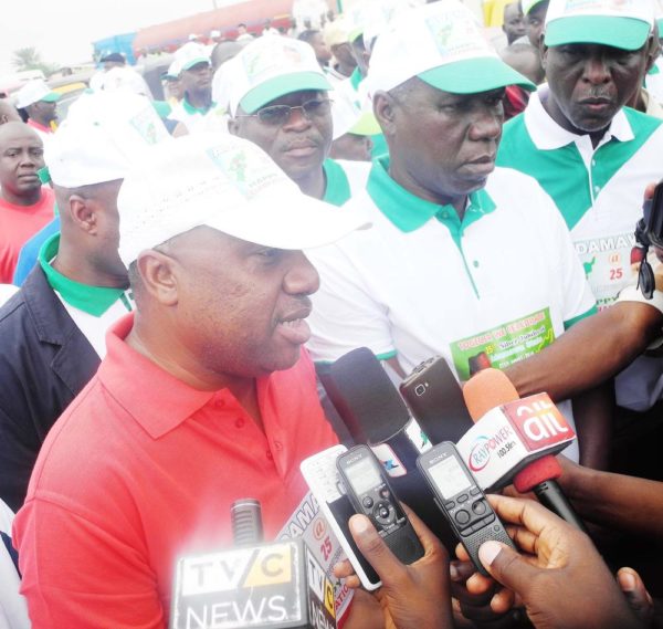 PIC. 2. GOV. JIBRILLA BINDOW OF ADAMAWA (L), ADRESSING NEWSMEN ON THE COMMEMORATION OF THE STATES 25TH ANNIVERSARY IN YOLA, ON SATURDAY (27/8/16). 9593/27/8/2016/ YMU /TA/NAN