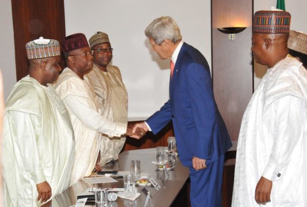 GOVERNORS AMINU TAMBUWAL OF SOKOTO; MOHAMMED JIBRILLA OF ADAMAWA AND MOHAMMED ABUBAKAR OF BAUCHI STATES WELCOMING THE VISITING U.S. SECRETARY OF STATE, MROHN KERRY TO A MEETING WITH NORTHERN STATE GOVERNORS AT THE PRESIDENTIAL VILLA IN ABUJA ON TUESDAY (23/8/16). 5926/23/8/2016/ICE/BJO/NAN