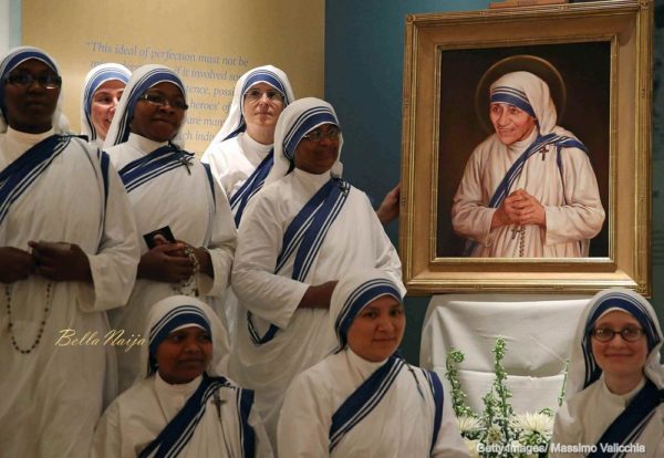 Mother-Teresa-Saint-Canonisation-Vatican-City-September-2016-BellaNaija0001