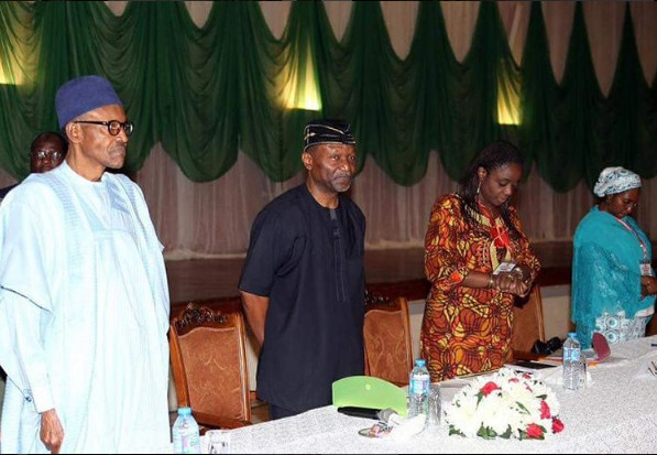 L-R: President Muhammadu Buhari, Budget Minister, Udoma Udo Udoma, Finance Minister, Kemi Adeosun, Min of State for Budget, Zainab Ahmed