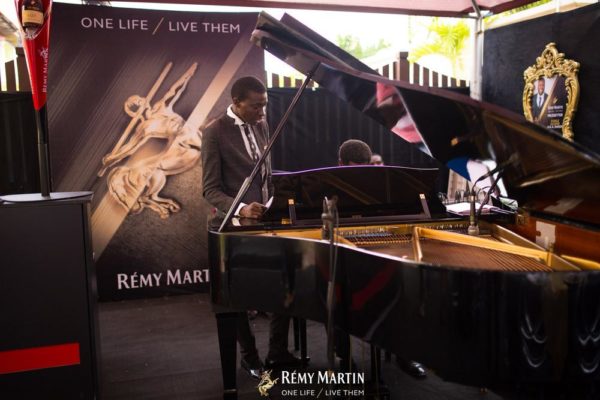 Remy Martin one life live them (6)