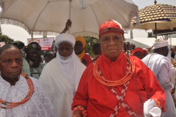 Alhaji Sa,adu Abubakar, Sultan of Sokoto and the Esama of Benin Kingdom, Chief Gabriel Igbinedion