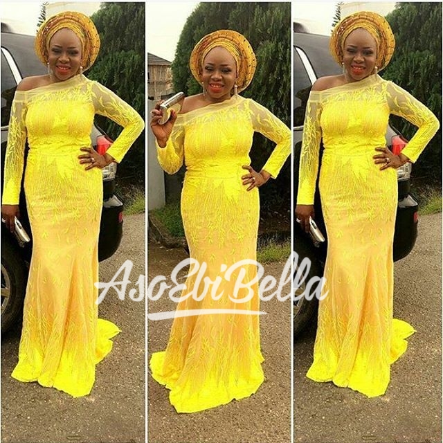 Dress by @afifimmacouture MUA @demiwilliam Fabric by @nickycoverings