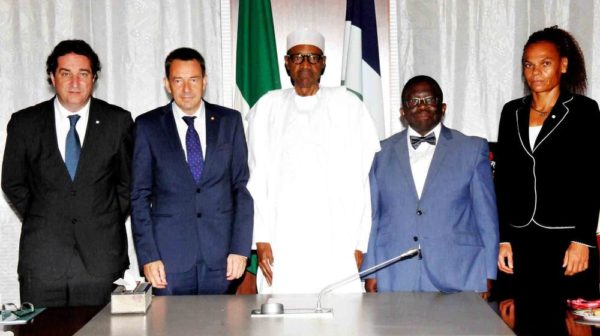 Pic.8. From left: Head of mission, International Committee of the Red Cross (ICRC), Mr Karl Mattli; ICRC president, Mr Peter Maurer; President Muhammadu Buhari; minister of health, Prof.  Isaac Adewole and ICRC Regional director for Africa, Patricia Danzi, after a meeting of the Mr President with ICRC delegation at the Presidential Villa in Abuja on  Monday (17/10/16). 7744/17/10/2016/Callistus Ewelike/JAU/BJO/NAN