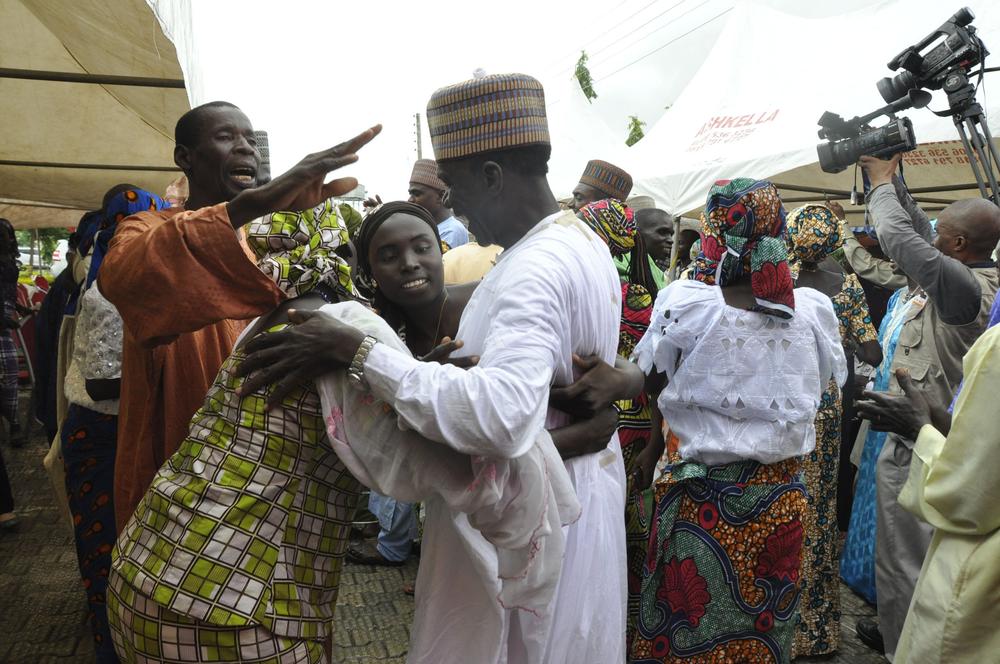 Pic.18.Parent Reunion with the 21 Freed Adopected Chibok Girls During TheThanks Giving Service in Abuja on sunday (16/10/16). 7735/16/16/2016/ OTU ALBERT/NAN