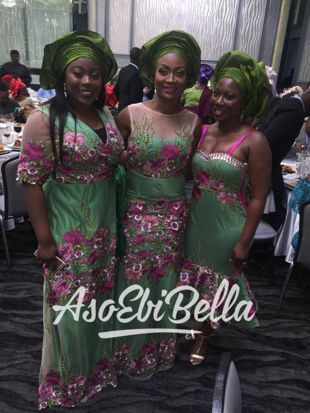 @adtvic and sisters in @ayabaofficial Fabric by @glitz_allure_fabrics