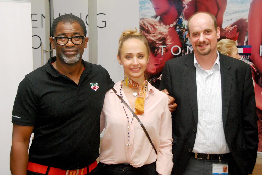 deremi-ajidahun-victoria-manaise-and-alex-bauer