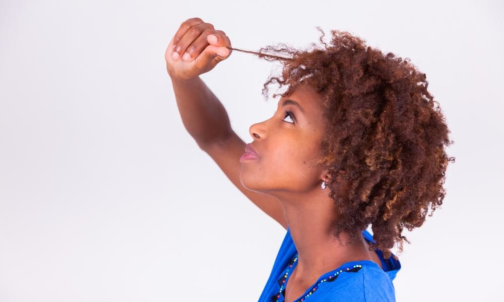Nicole Ezeh: Aloe Vera Dries Out Your Low Porosity Hair & Here's Why |  BellaNaija