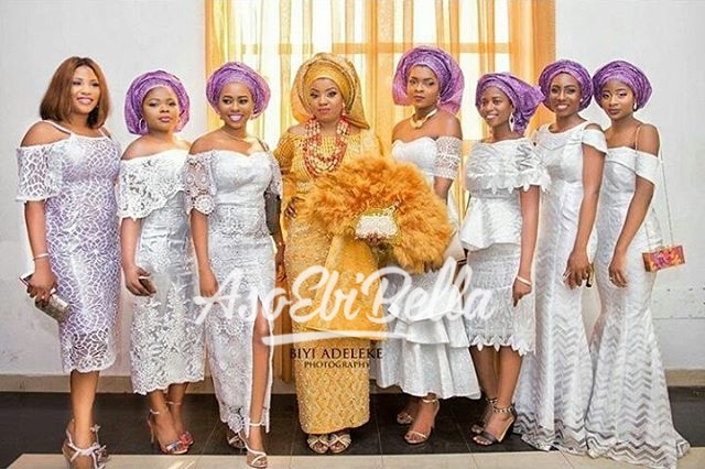 @maryonyx & her #AsoEbiBella MUA @oteniaramakeovers Aso Oke by @bimmms24 Beads by @tavinbeads Event planned by @highflyersevent Photography by @biyiadeleke