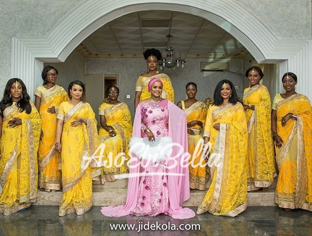 Bride & her #AsoEbiBella Photography by @jidekola Event planner @2706events