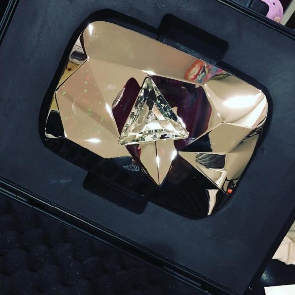 BellaNaija - YouTube awards Chris Brown with Diamond Play Button on attaining 10 million Subscribers