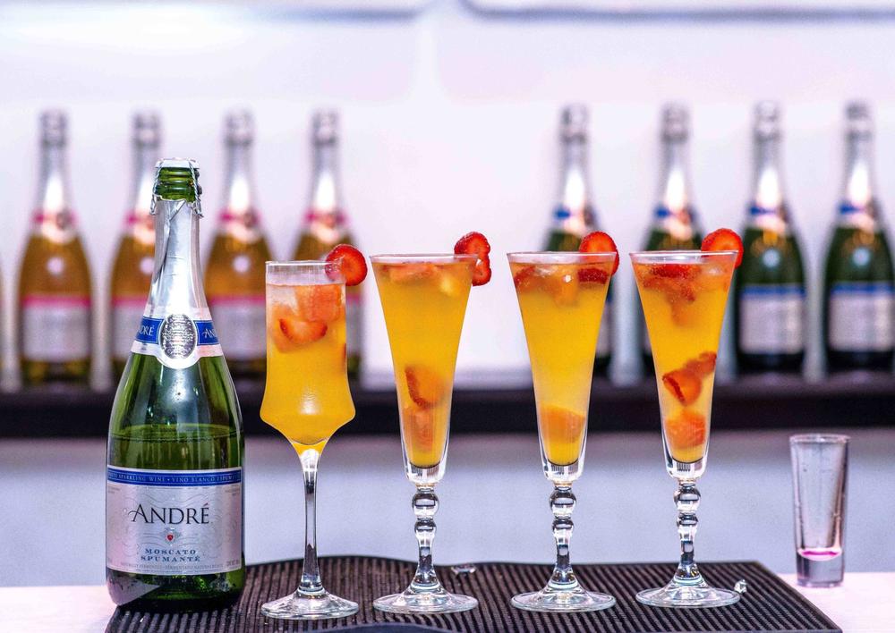Happy Cocktails Day! Watch André Sparkling Wine Exciting DIY Videos on