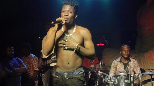 BellaNaija - Terry Apala rocks the Stage with Musiliu Haruna Ishola at Industry Nite | See Photos