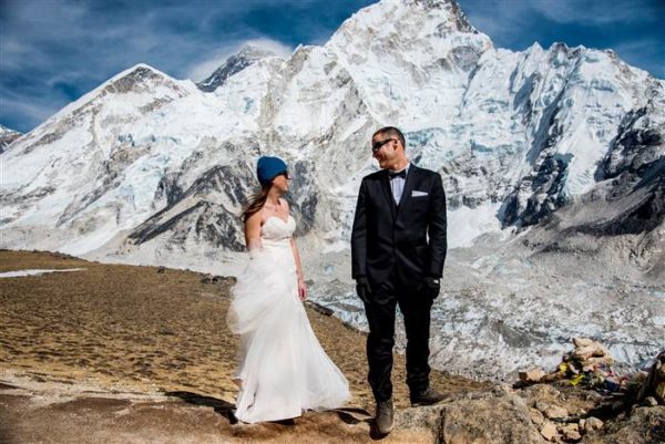 BellaNaija - No Mountain Too High! Couple gets Married on Mount Everest | See Photos