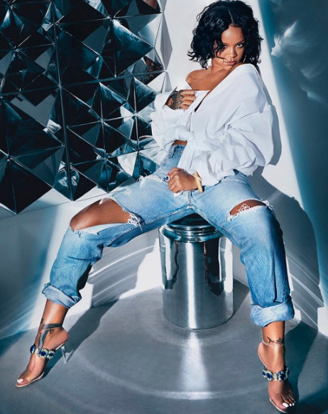 Rihanna Releases her Final Collection with Manolo Blahnik called 'So Stoned'