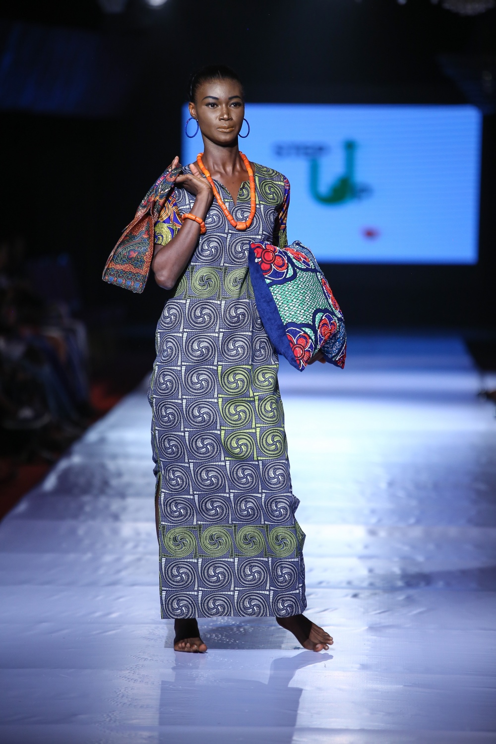 Designer Mmakamba showcased her recent collection for Day 1 of Africa Fashion Week Nigeria 2017. From the fringe to the low neckline pieces, Mmakamba definitely has a lot to offer the contemporary woman. Check it out!