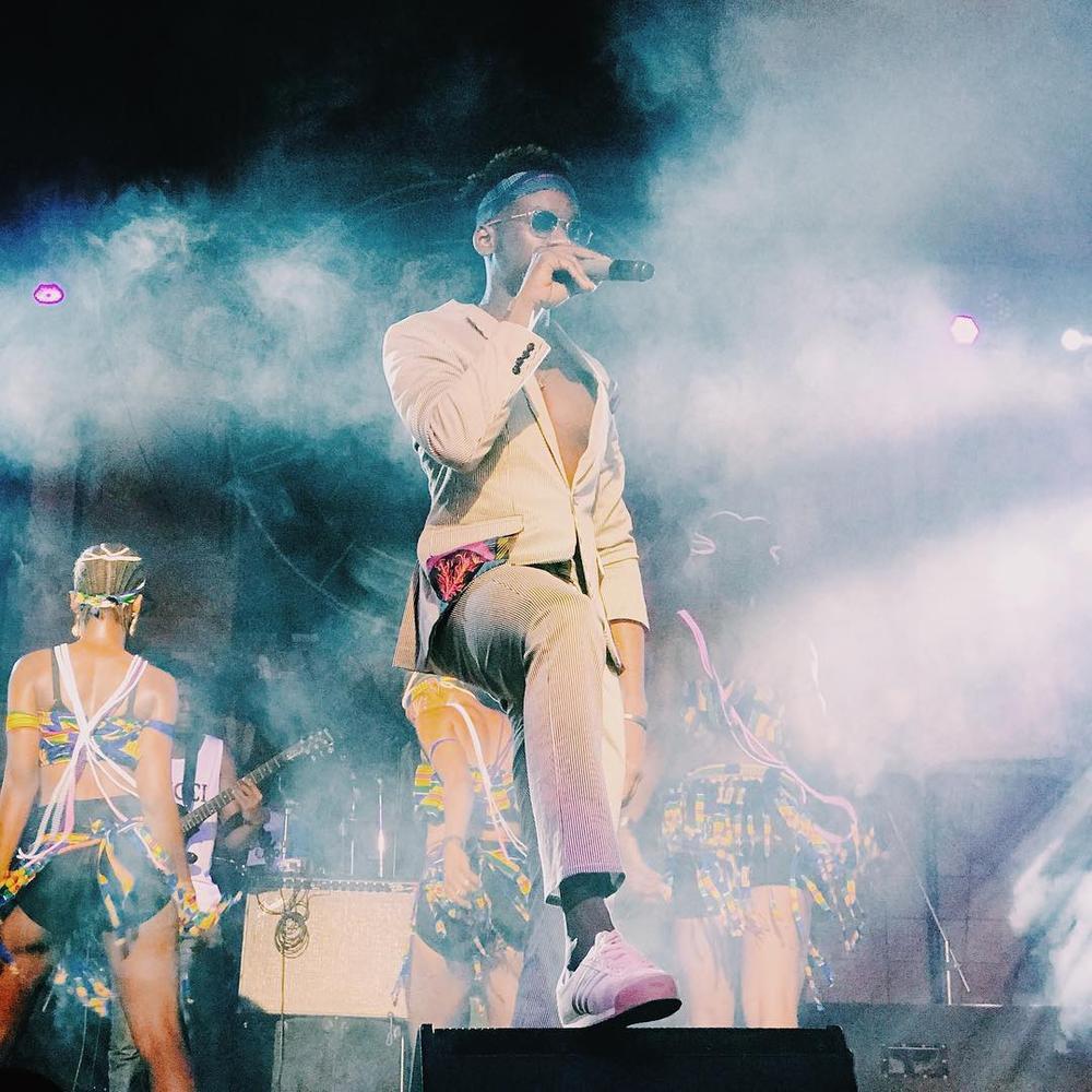 BellaNaija - #DettyWorldTour: Mr Eazi performs at The Shrine | Photos + Video